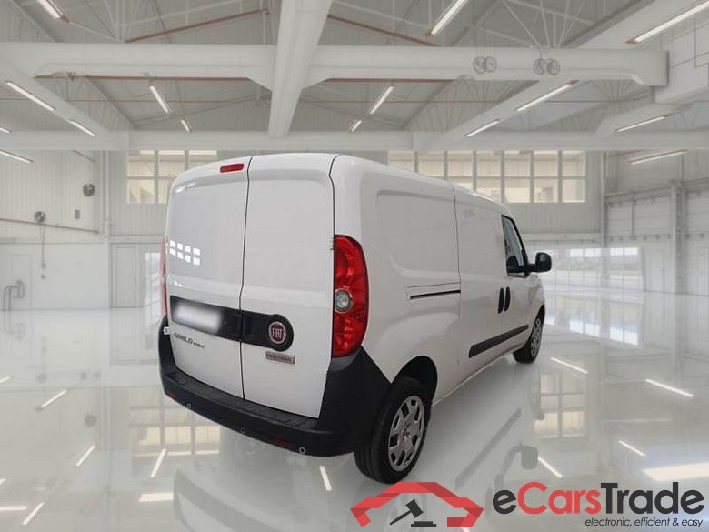 FIAT DOBLÒ CARGO / 2014 / 4P / VETT. FURGONATA MAXI LH1 LOUNGE 1.6 MJET 105CV E6D SeS #2