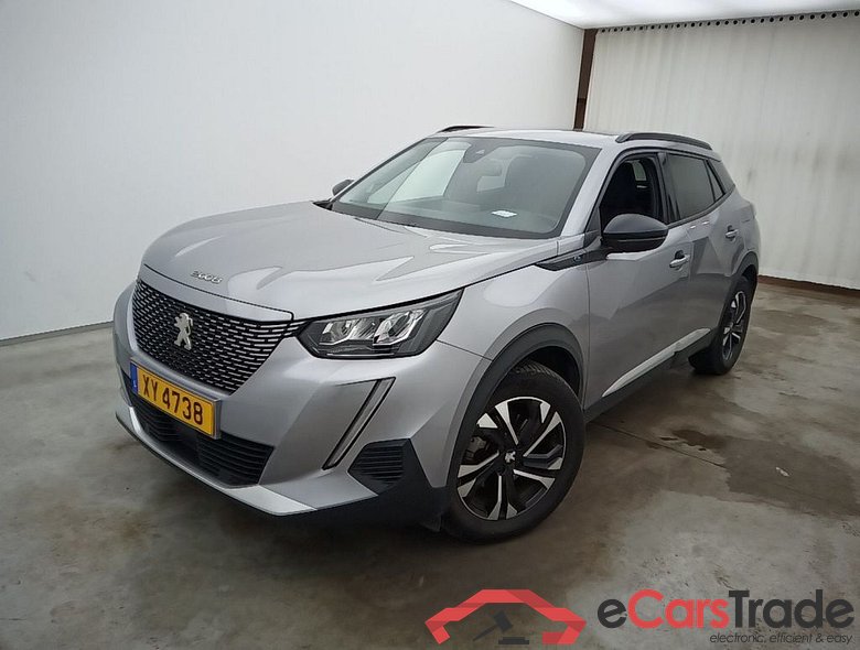 PEUGEOT E-2008 50 kWh Allure 5d #1