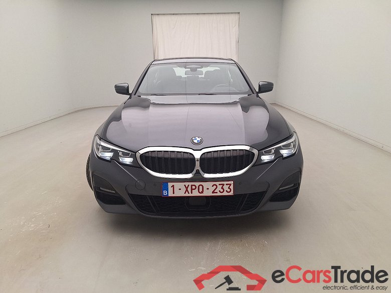 BMW, 3-serie '18, BMW 3 Reeks Berline 330e (215 kW) 4d