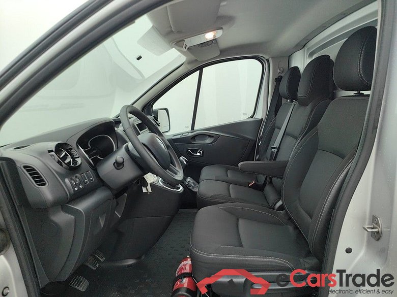 RENAULT TRAFIC 29 FOURGON MWB DSL - 2019 2.0 dCi 120 29 L2H1 Grand Confort 5d #3