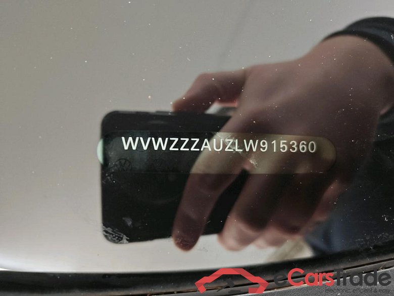 VOLKSWAGEN e-Golf 100 kW #3