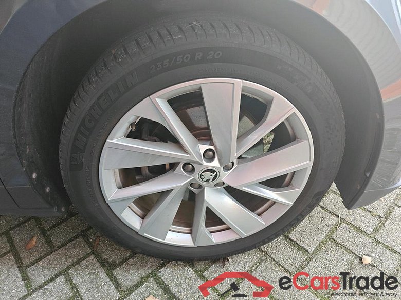 SKODA Enyaq iV 132 kW #6