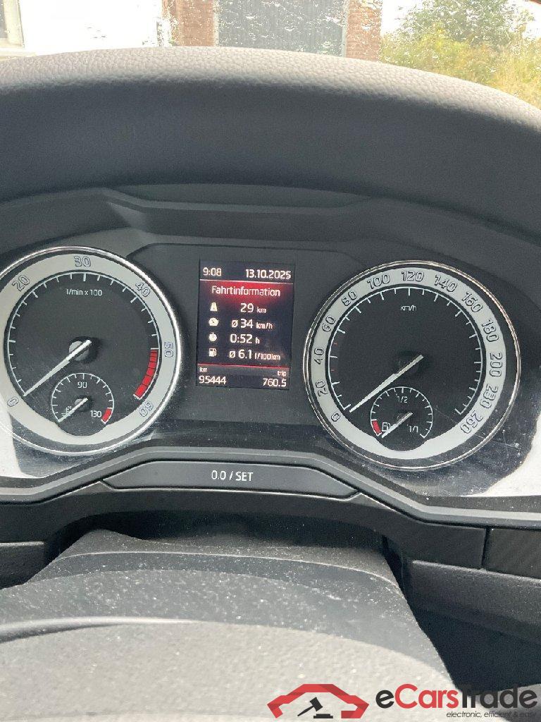 Superb Combi SportLine 2.0 TDI 147KW AT7 E6d #6