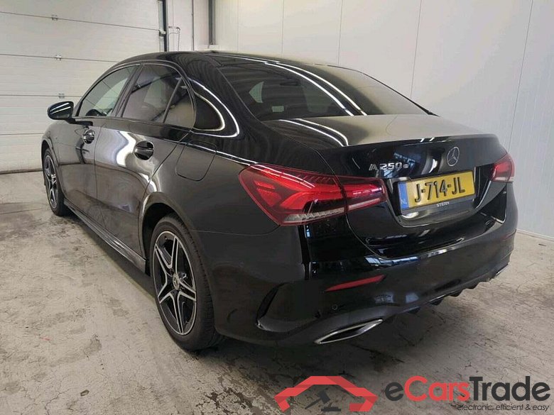 MERCEDES-BENZ A-klasse 250 e Bns Sol. AMG #6