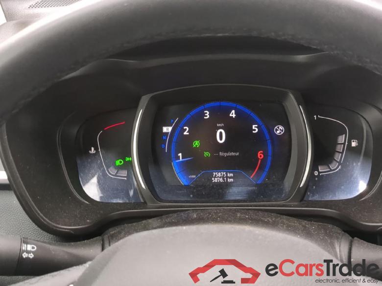 RENAULT Kadjar / 2018 / 5P / Crossover Evolution TCe 140 EDC #6
