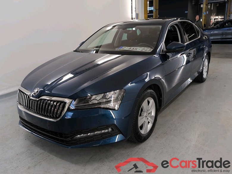 SKODA SUPERB 2.0 CRTDI 90KW DSG7 AMBITION