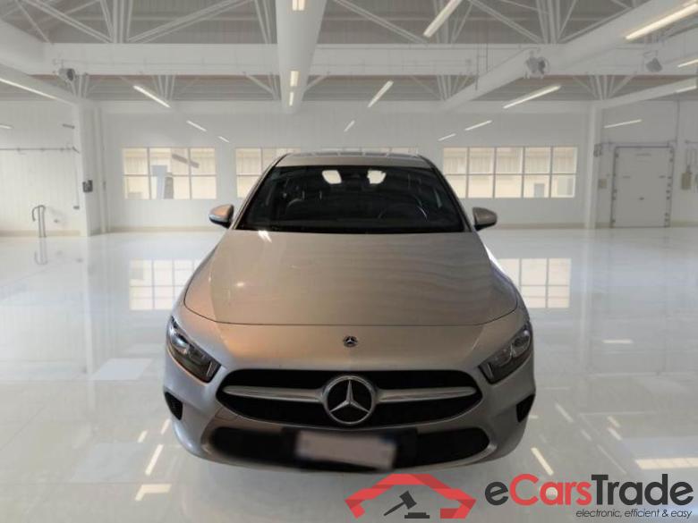 MERCEDES-BENZ CLASSE A / 2018 / 5P / BERLINA A 250 E EQ-POWER AUTO BUSINESS EXTRA #6