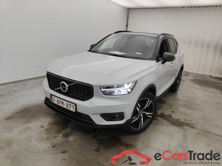 Volvo XC40 T4 Recharge Geartronic R-Design 5d #1