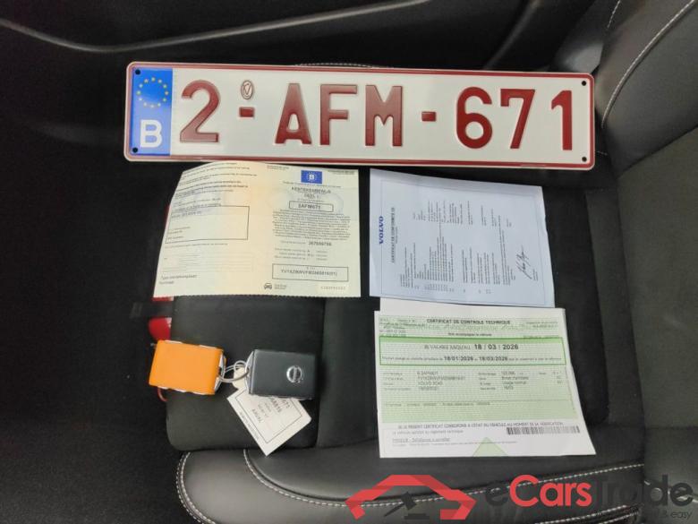 Volvo XC40 T4 Recharge Geartronic R-Design 5d #4