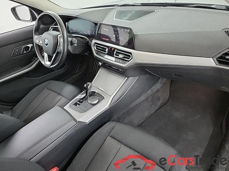 BMW 3 Serie Sedan 318iA Business Edition 4D 115kW #6