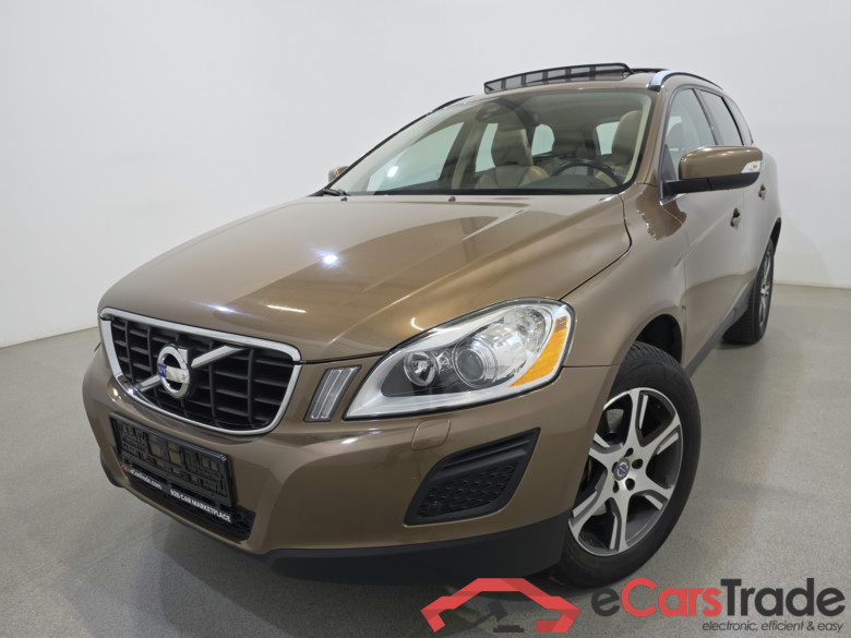 Volvo XC60 2.0 D3 Summum Aut. Pano Navi Leather KeylessGo Camera Klima PDC ... #1