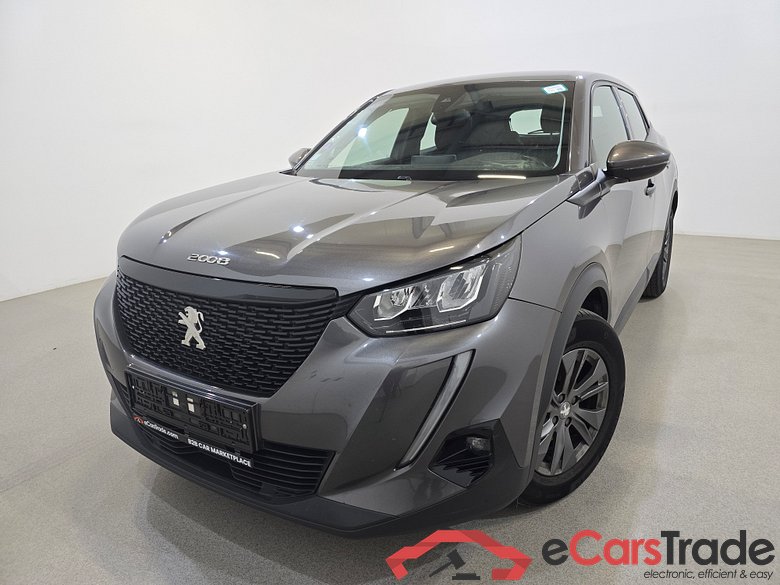 Peugeot 2008 1.2 PureTech 130Hp Navi Klima PDC ...