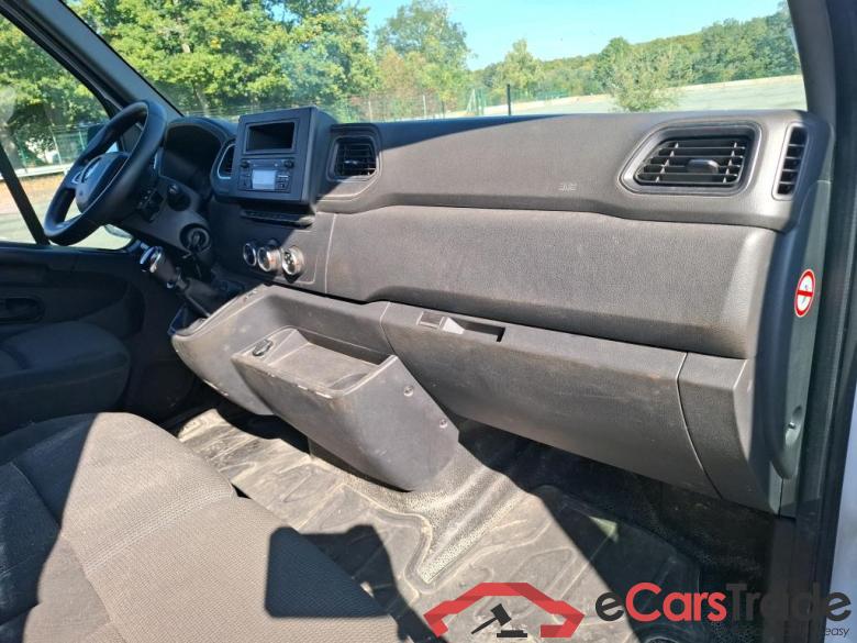 RENAULT Master / 2019 / 4P / Fourgon tôlé FG P GCF RJ3500 L3H2 Energy dCi 145 #5