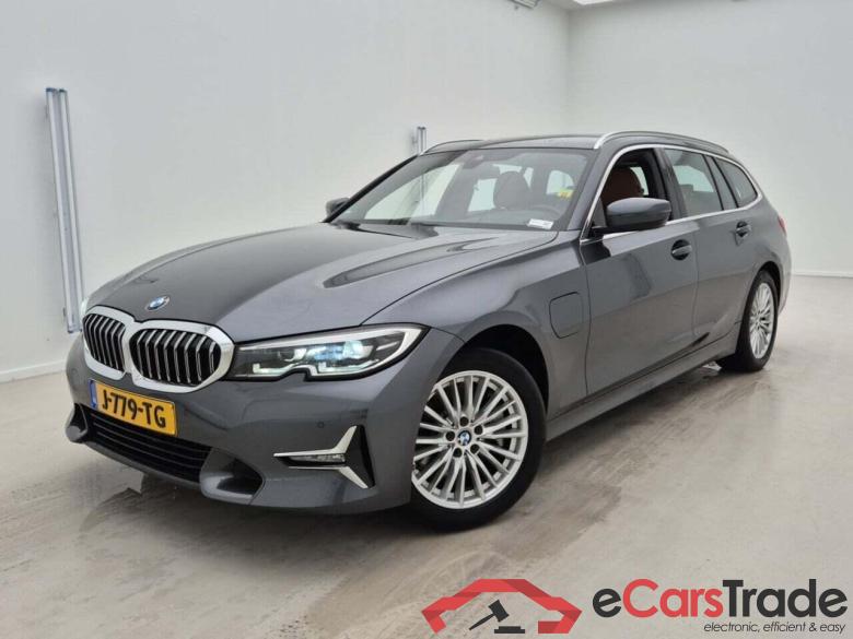 BMW 3-serie Touring 330eA eDrive Edition #1