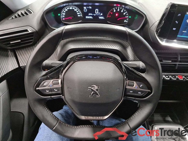 PEUGEOT 2008 1.2 PureTech Active #6