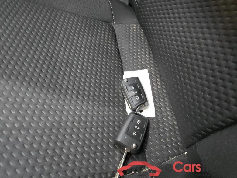 VOLKSWAGEN POLO 59 kW #5