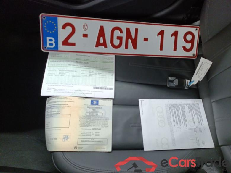 Audi A4 Avant 2.0 30 TDi 100kW S tronic Business Ed 5d #4