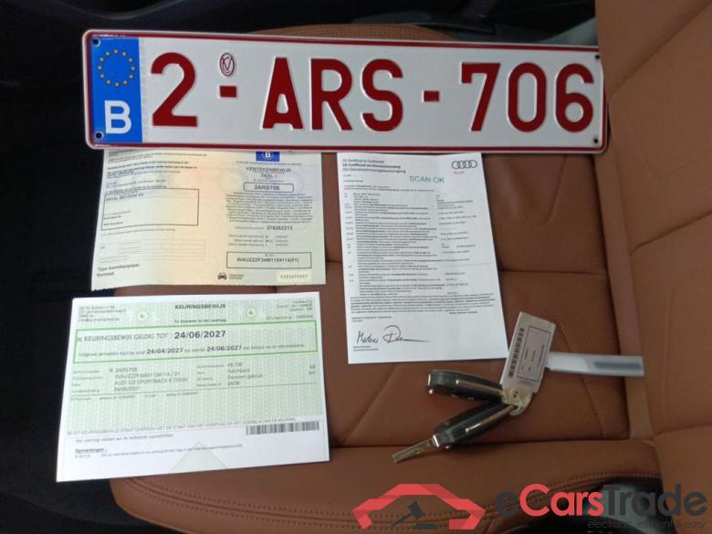 Audi Q3 Sportback 45 TFSI e S tronic 5d #4