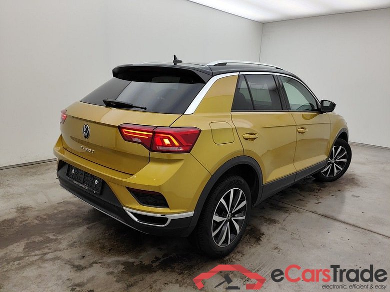 Volkswagen T-Roc 1.5 TSI Style 5d #2