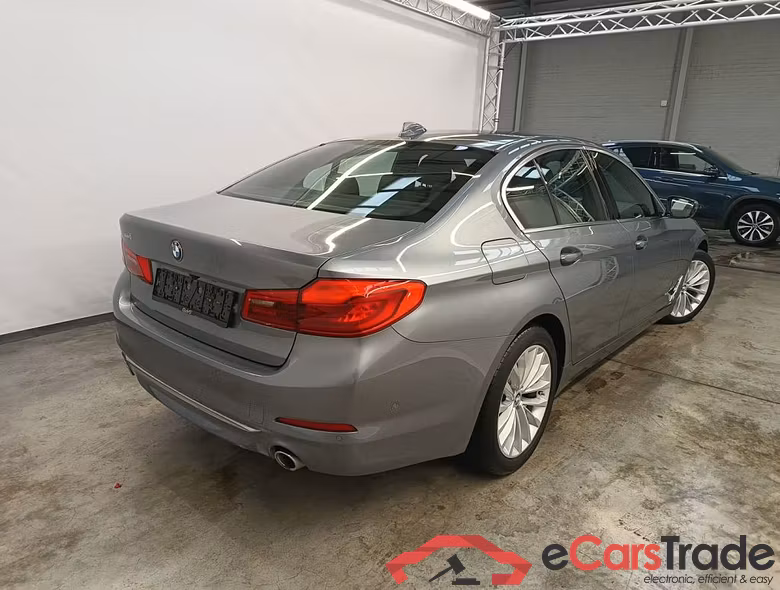 BMW 5 Reeks Berline 520d 120kW Aut. 4d #2