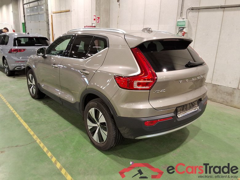 VOLVO XC40 1.5 T4 PHEV INSCRIPTION EXPR. DCT #2
