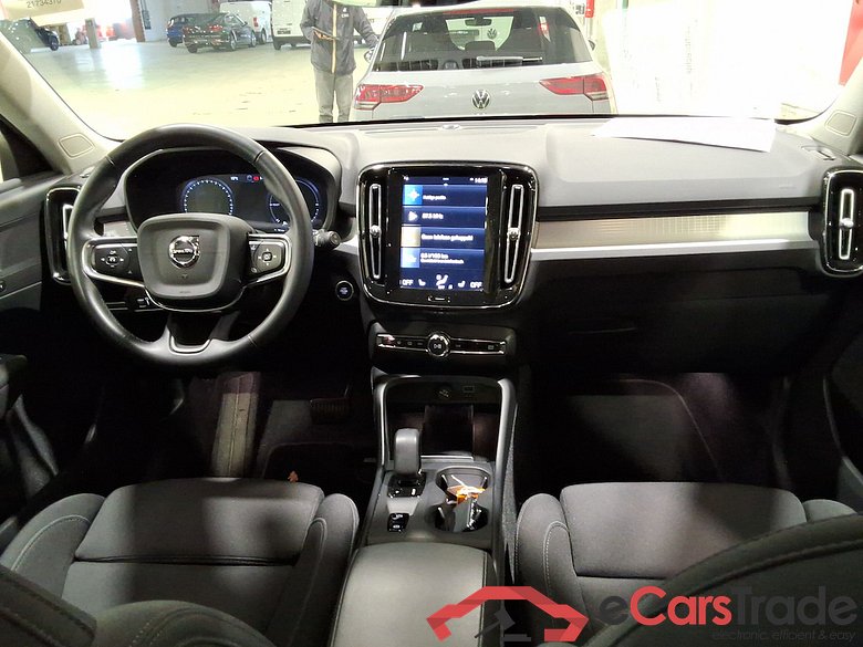 VOLVO XC40 1.5 T4 PHEV INSCRIPTION EXPR. DCT #6