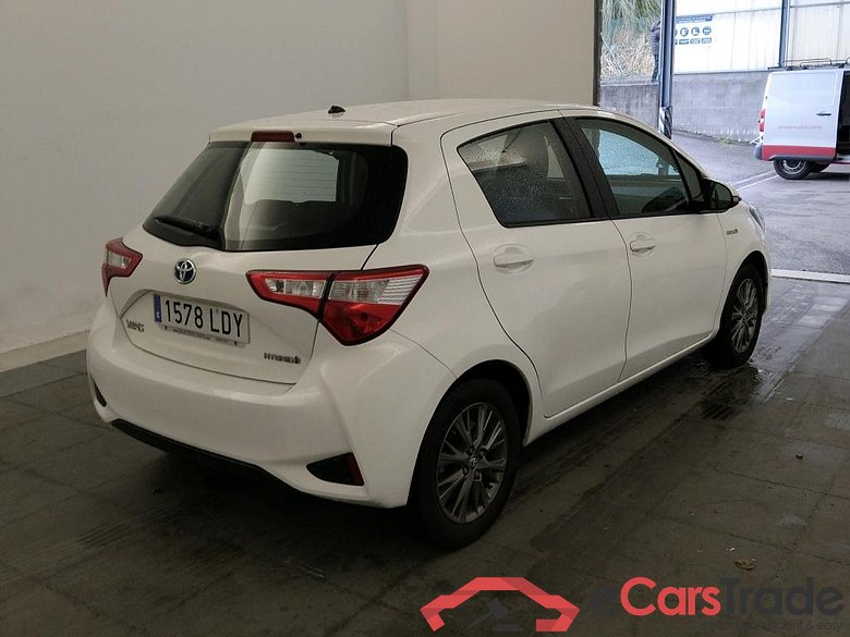 TOYOTA Yaris / 2017 / 5P / berlina con portón 1.5 100H Active #2