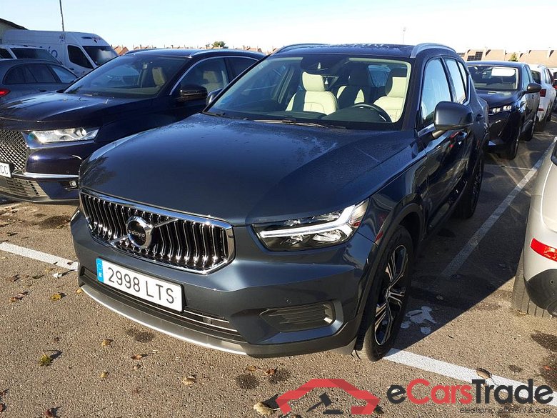 VOLVO XC40 / 2017 / 5P / todoterreno 1.5 T4 Twin Recharge Inscription Auto #1