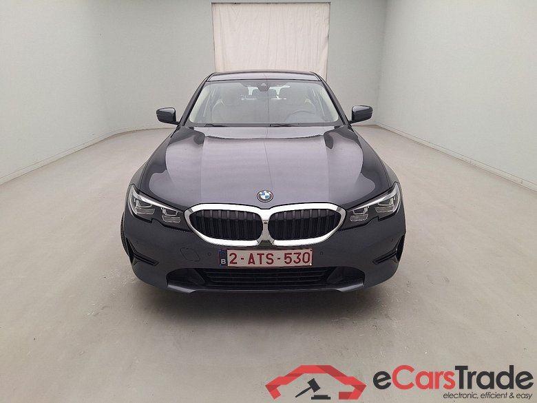 BMW, 3-serie '18, BMW 3 Reeks Berline 318iA (115 kW) 4d