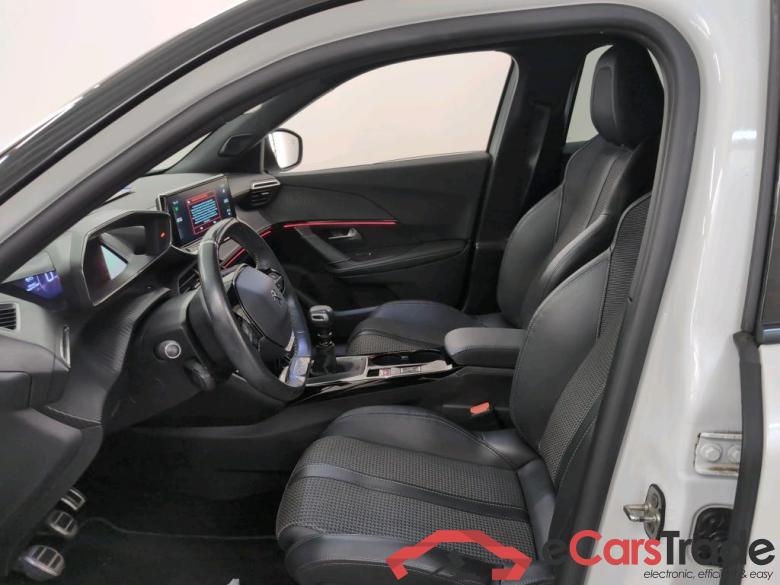 PEUGEOT 2008 1.2 PURETECH 96KW S-S GT #5