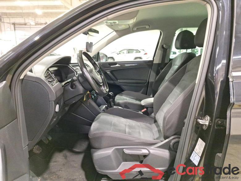 VOLKSWAGEN TIGUAN DIESEL - 2016 2.0 TDi SCR Highline BMT STOCK #6