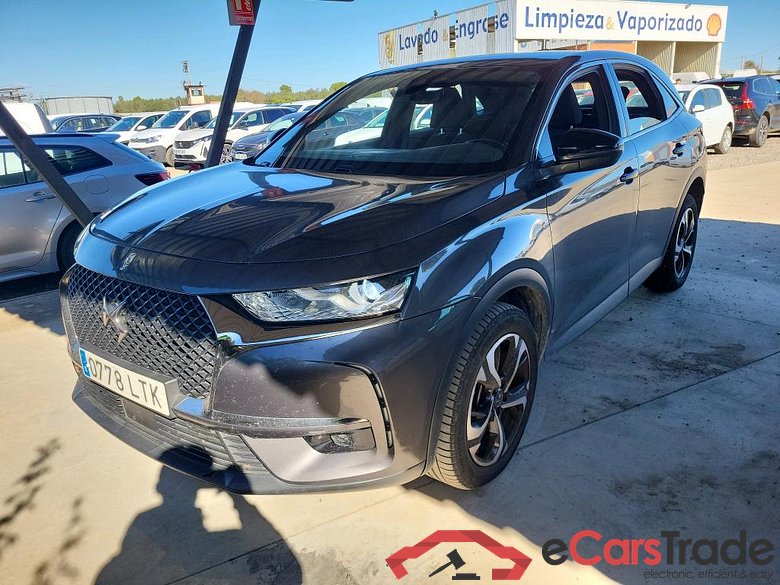 DS DS 7 Crossback / 2017 / 5P / todoterreno BlueHDi DE 96kW (130CV) Auto. CHIC (AC)