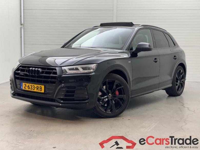 AUDI Q5 55 TFSI e quattro Competition #1