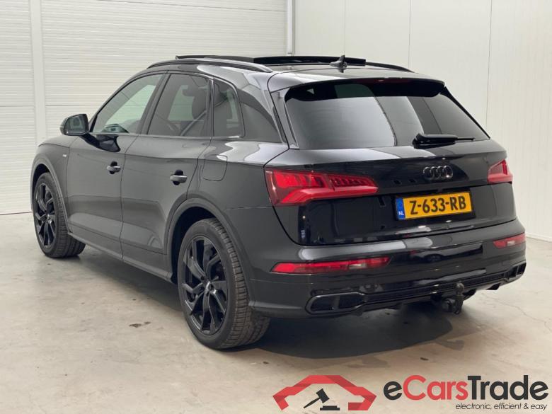 AUDI Q5 55 TFSI e quattro Competition #3
