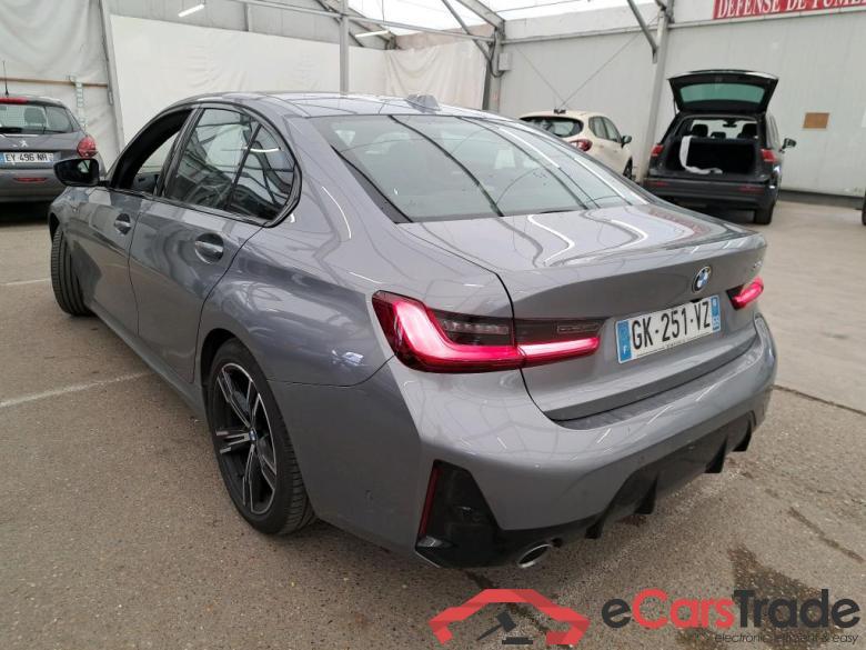 BMW Série 3 Berline / 2022 / 4P / Berline 316d 122ch M Sport BVA8 #2