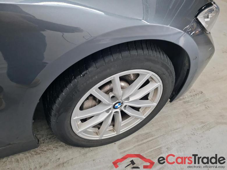 BMW 3 - 2019 330eA PHEV #5
