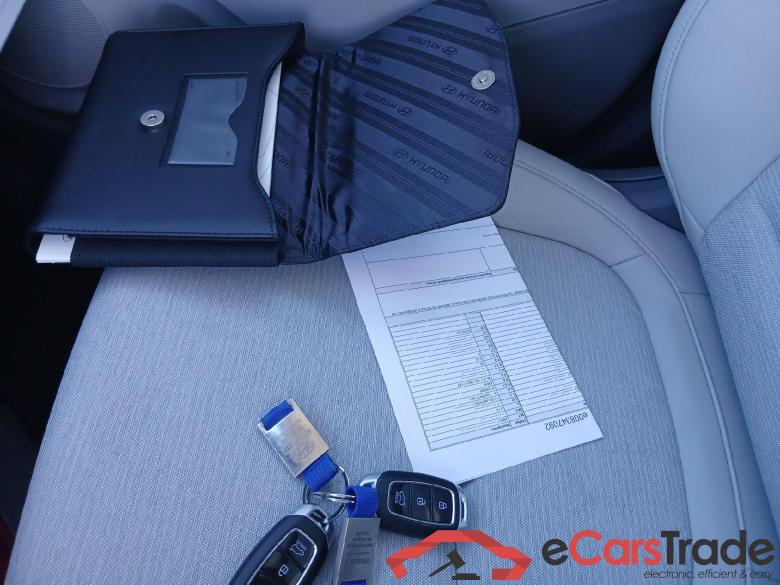 HYUNDAI Kona / 2017 / 5P / todoterreno EV 150kW Tecno #5