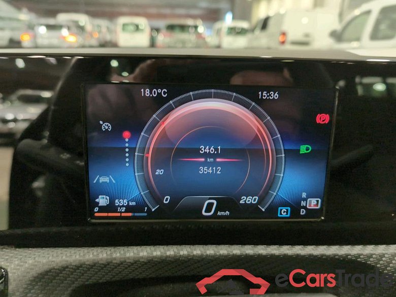 MERCEDES-BENZ CLASS CLA SHOOTING BRAKE DIESE CLA 180 d #2