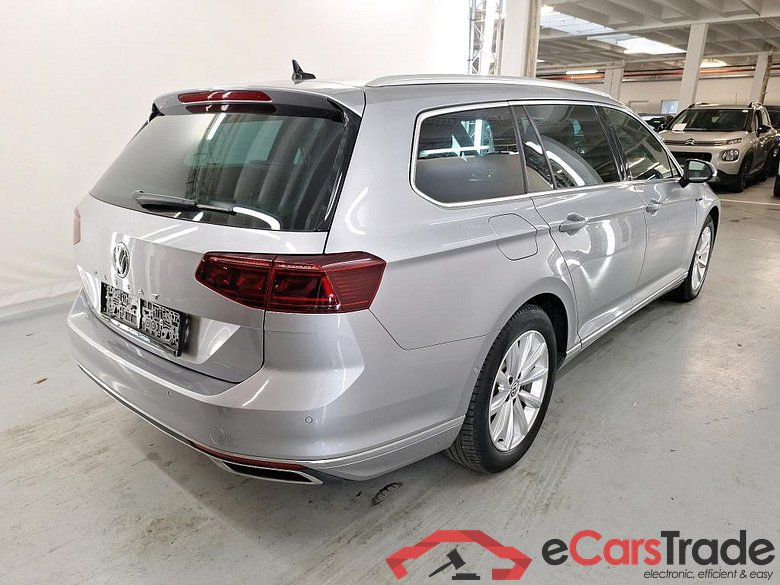 VOLKSWAGEN PASSAT VARIANT GTE - 2020 1.4 TSI PHEV GTE Business DSG #4