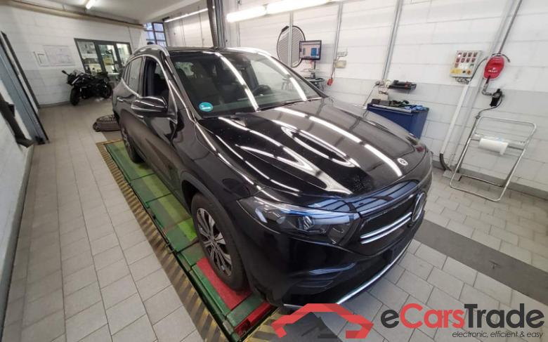 Mercedes-Benz EQA (BM 243)(02.2021->) DE - SUV5 300, AMG Line 4Matic, 2021 - 2023 #2