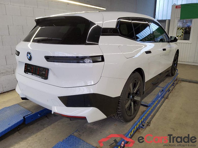 BMW iX (I20)(07.2021->) DE - SUV5 xDrive40, xDrive40, 2021 - 2025 #3