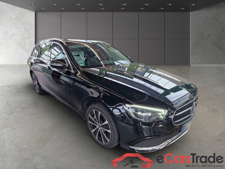 Mercedes-Benz E T-Modell (BM 213)(06.2016->) DE - Kb5 E 300 de EU6d, T de Avantgarde 4Matic (EURO 6d), (Facelift) 2020 - 2023 #2