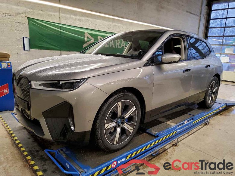BMW iX (I20)(07.2021->) DE - SUV5 xDrive40, xDrive40, 2021 - 2025 #1
