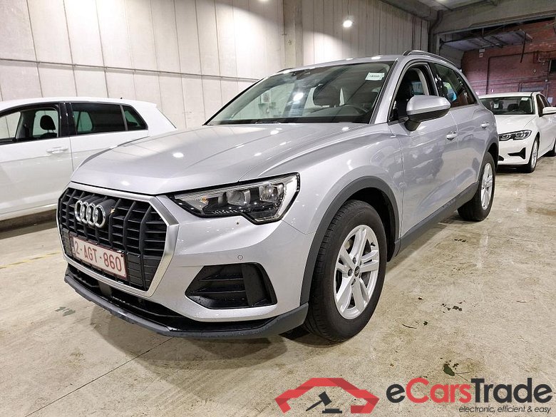 Audi Q3 1.5 35 TFSI Pano LED Virtual ACC Navi KeylessGo Camera Klima PDC ... #1