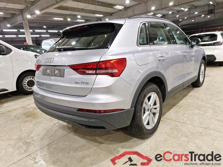 Audi Q3 1.5 35 TFSI Pano LED Virtual ACC Navi KeylessGo Camera Klima PDC ... #3