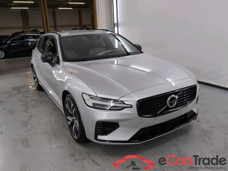 VOLVO V60 2.0 T8 RECHARGE 4WD GEARTR R-DESIGN #2