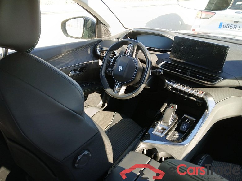 PEUGEOT 3008 Hybrid / 2020 / 5P / todoterreno 225 e-EAT8 Allure (AC2) #3