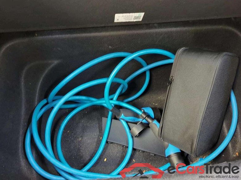 Tesla Model Y PerformanceAWD 75kWh #5