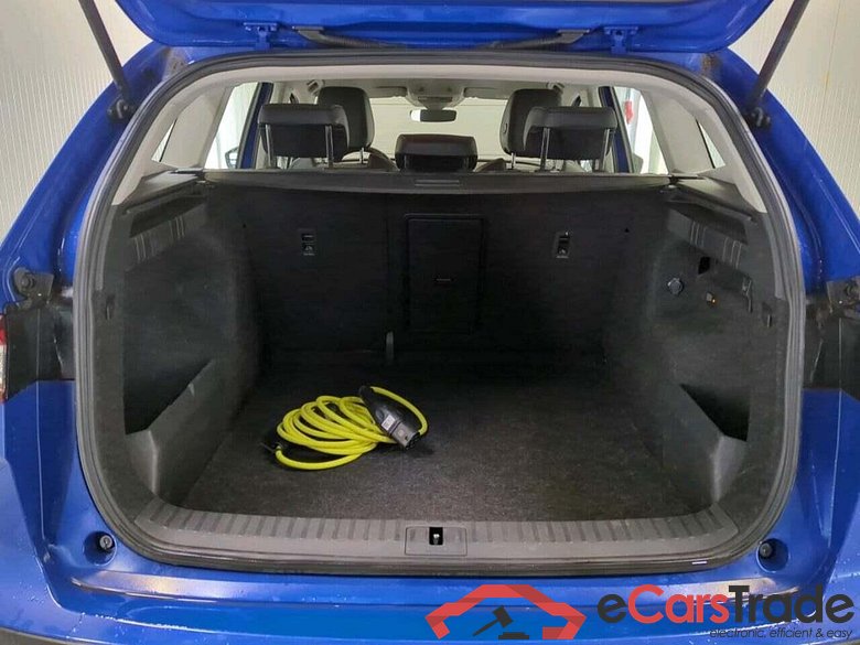 SKODA Enyaq iV 60 #4