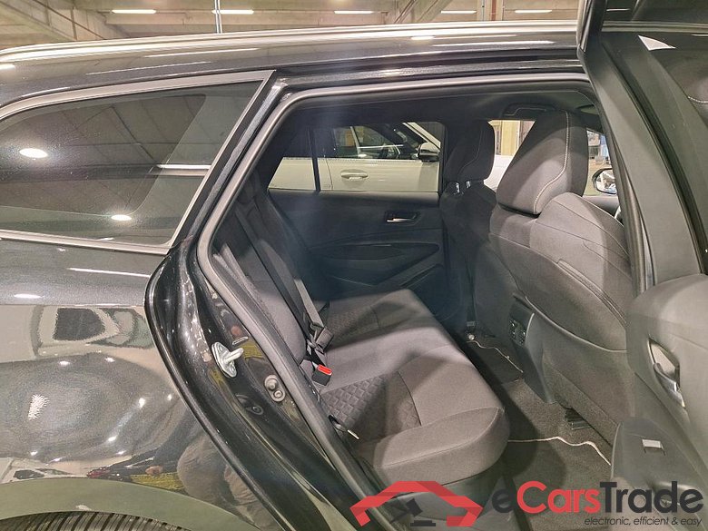 TOYOTA COROLLA TOURING SPORTS 1.8 HEV DYNAMIC E-CVT #6